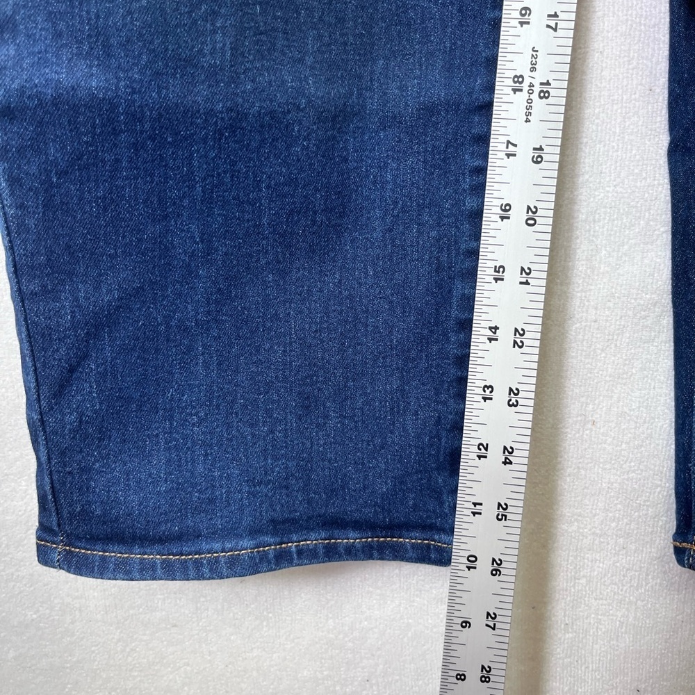 Old Navy Wow Loose Fit Jeans Womens 12 Short Blue Denim Stretch Darkwash 2519 - Picture 6 of 9
